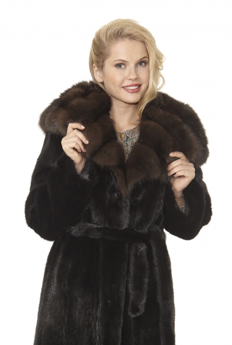 шуба-пальто под пояс из норки с капюшоном - 01150 от интернет-магазина «Династия»