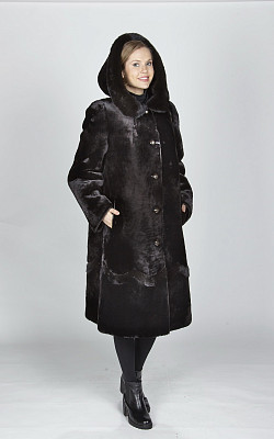 шуба из мутона цвет черный - 200030 от интернет-магазина «Dynasty» 