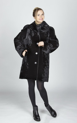 шуба из мутона цвет черный - 200014 от интернет-магазина «Dynasty» 