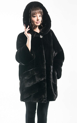 шуба из норки, цвет чёрный - 820134 от интернет-магазина «Dynasty» 